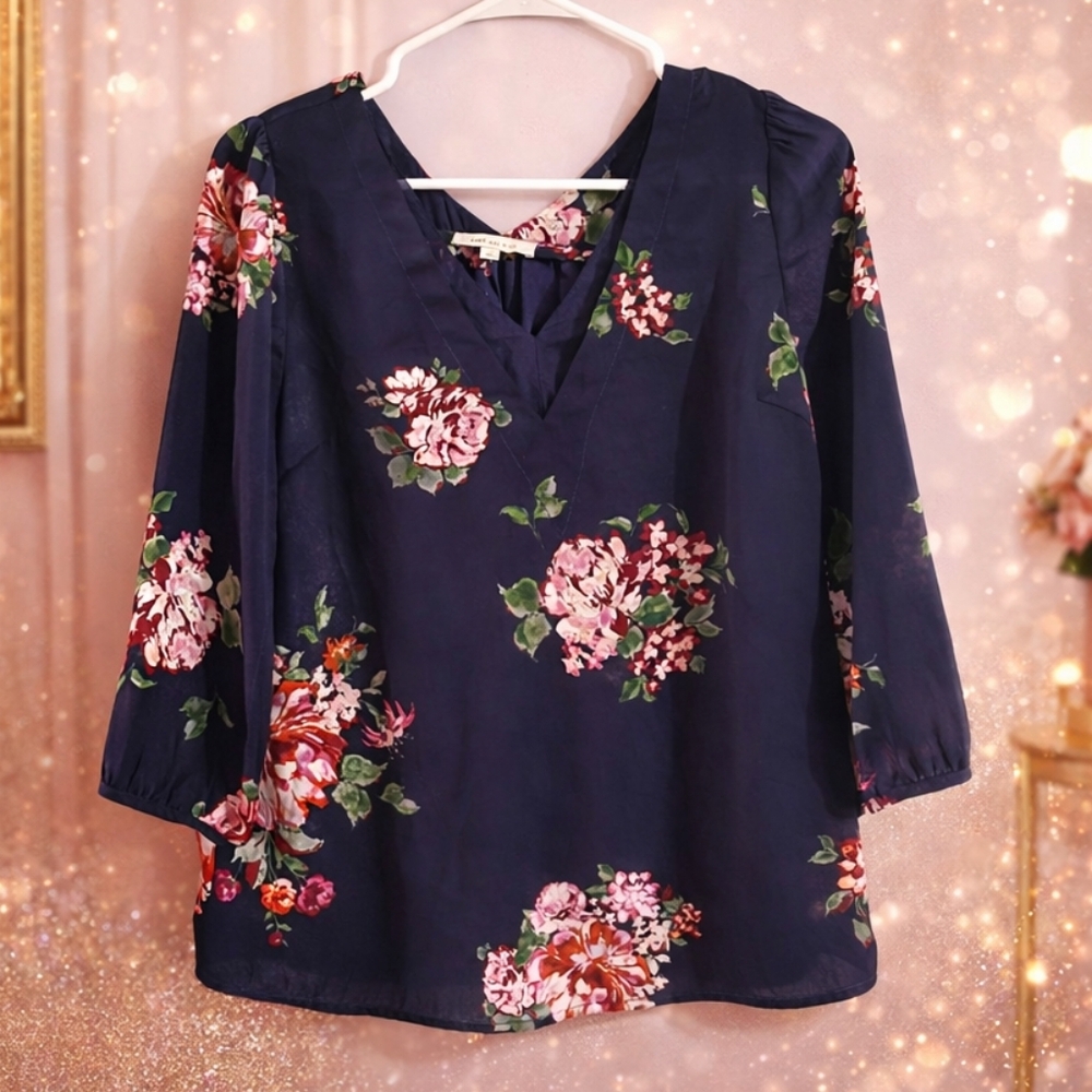 NWOT Skies Are Blue SMALL Navy Floral Blouse